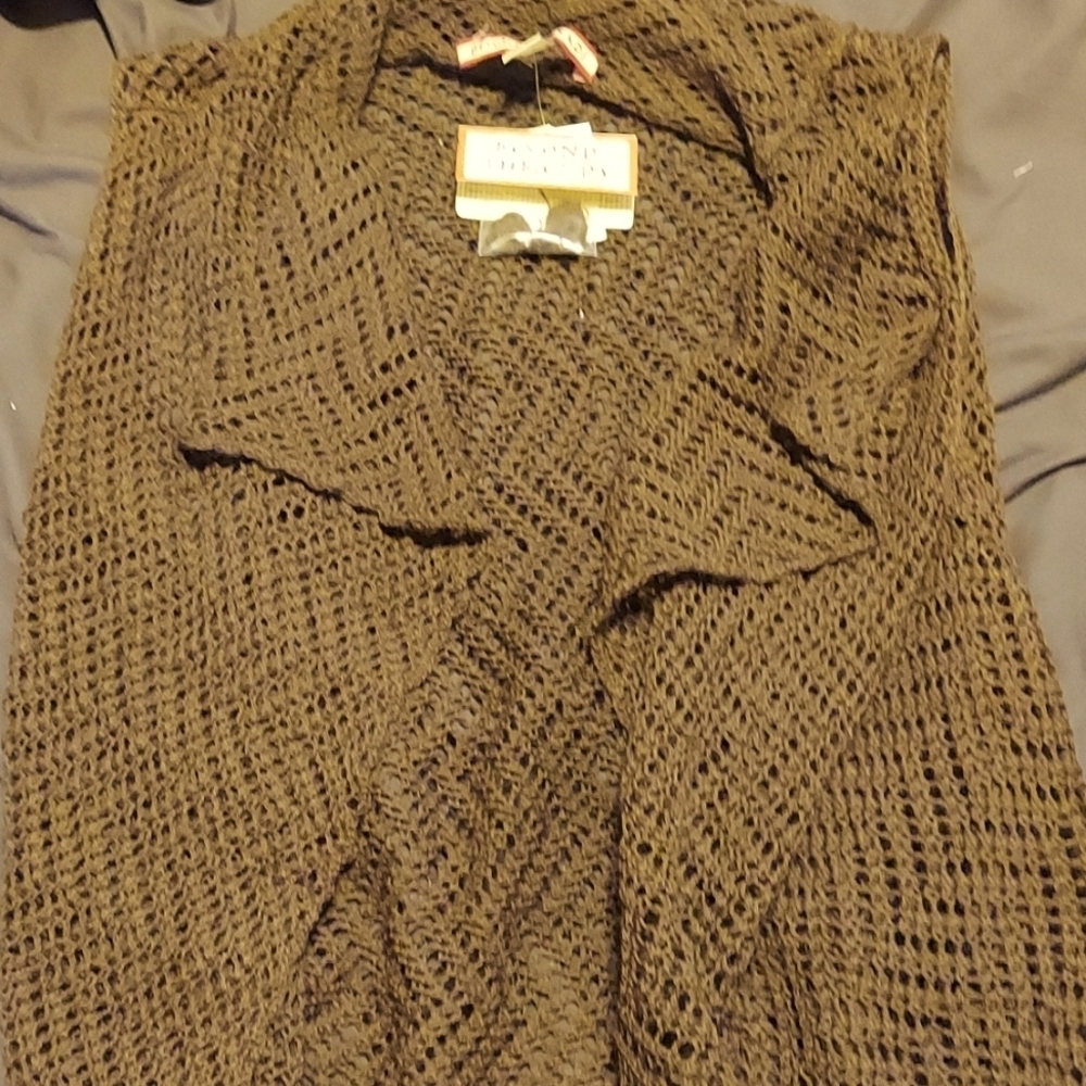 Beyond threads vest. New with tags from nordstroms. $108